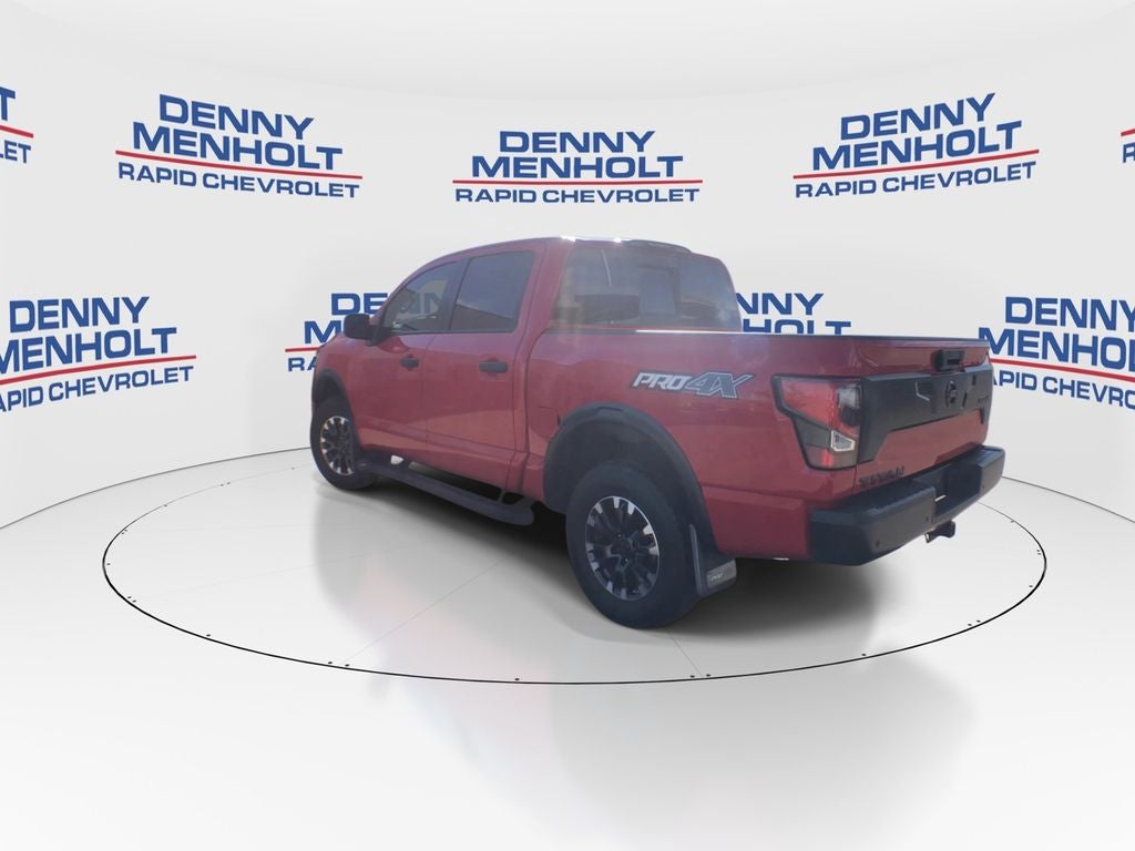 2021 Nissan TITAN Crew Cab PRO-4X 4x4