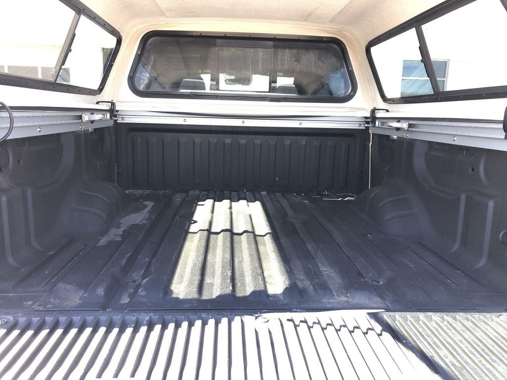 2024 Nissan TITAN Crew Cab SV 4x4