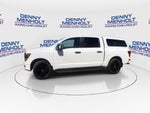 2024 Nissan TITAN Crew Cab SV 4x4
