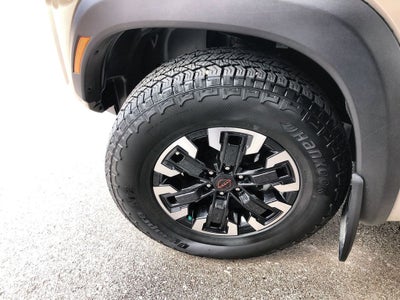 2023 Nissan Frontier Crew Cab PRO-4X 4x4