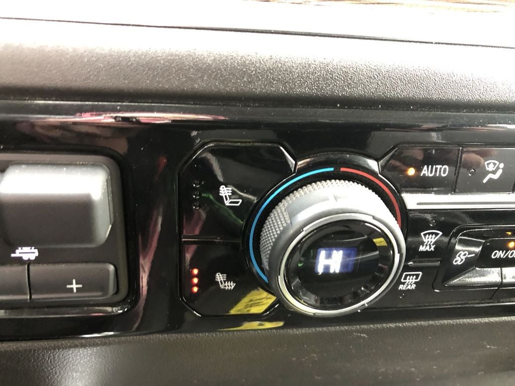 2025 Chevrolet Silverado 3500 HD LT