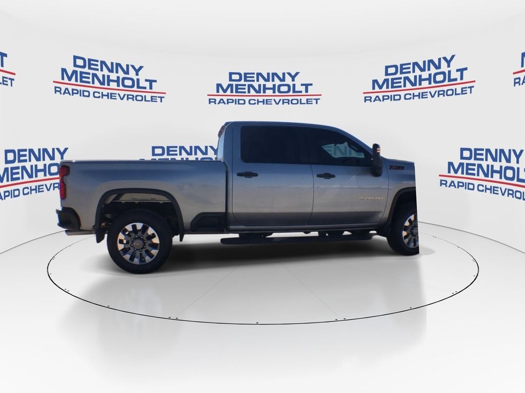 2024 Chevrolet Silverado 2500 HD Custom