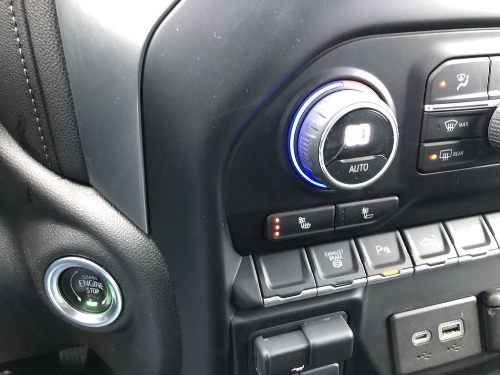 2023 Chevrolet Silverado 3500 HD LT