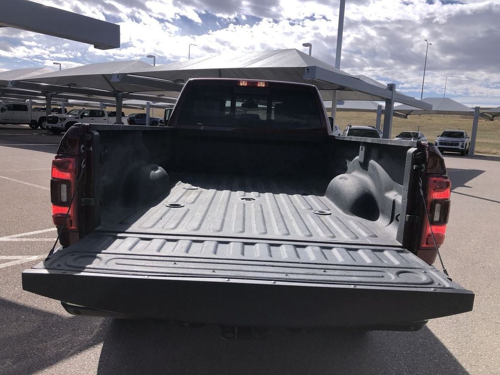2024 RAM 3500 Laramie Crew Cab 4x4 8' Box
