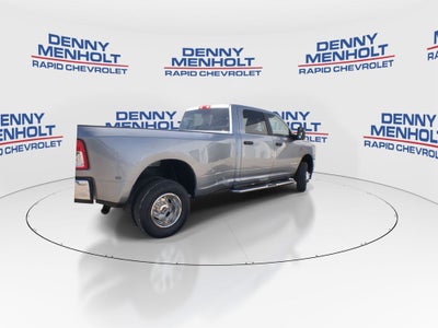 2024 RAM 3500 Big Horn Crew Cab 4x4 8' Box