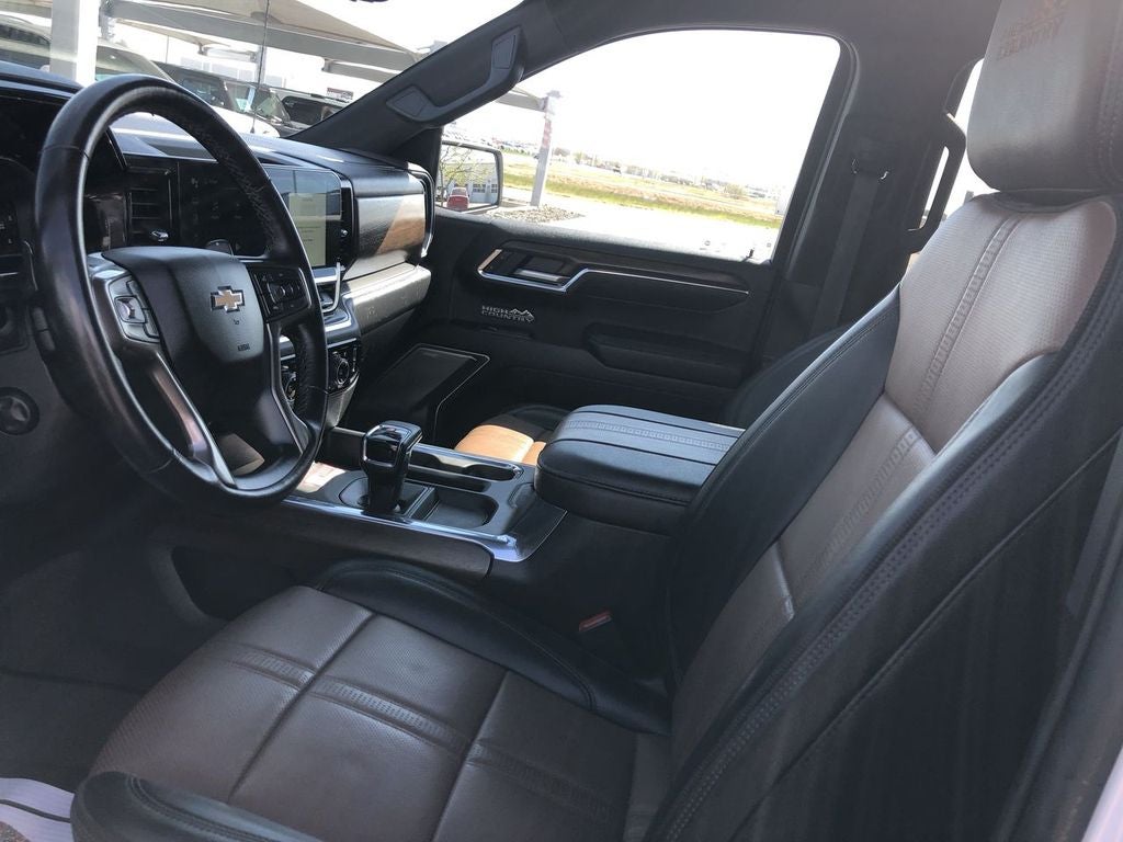 2023 Chevrolet Silverado 1500 High Country