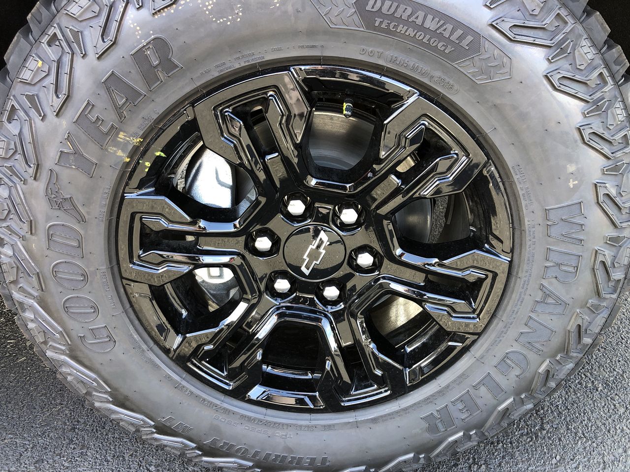 2026 Chevrolet Silverado 1500 ZR2