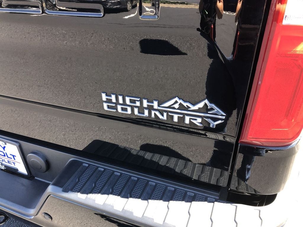 2022 Chevrolet Silverado 1500 LTD High Country