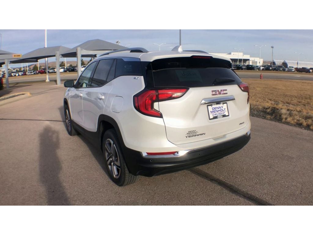 2021 GMC Terrain SLT