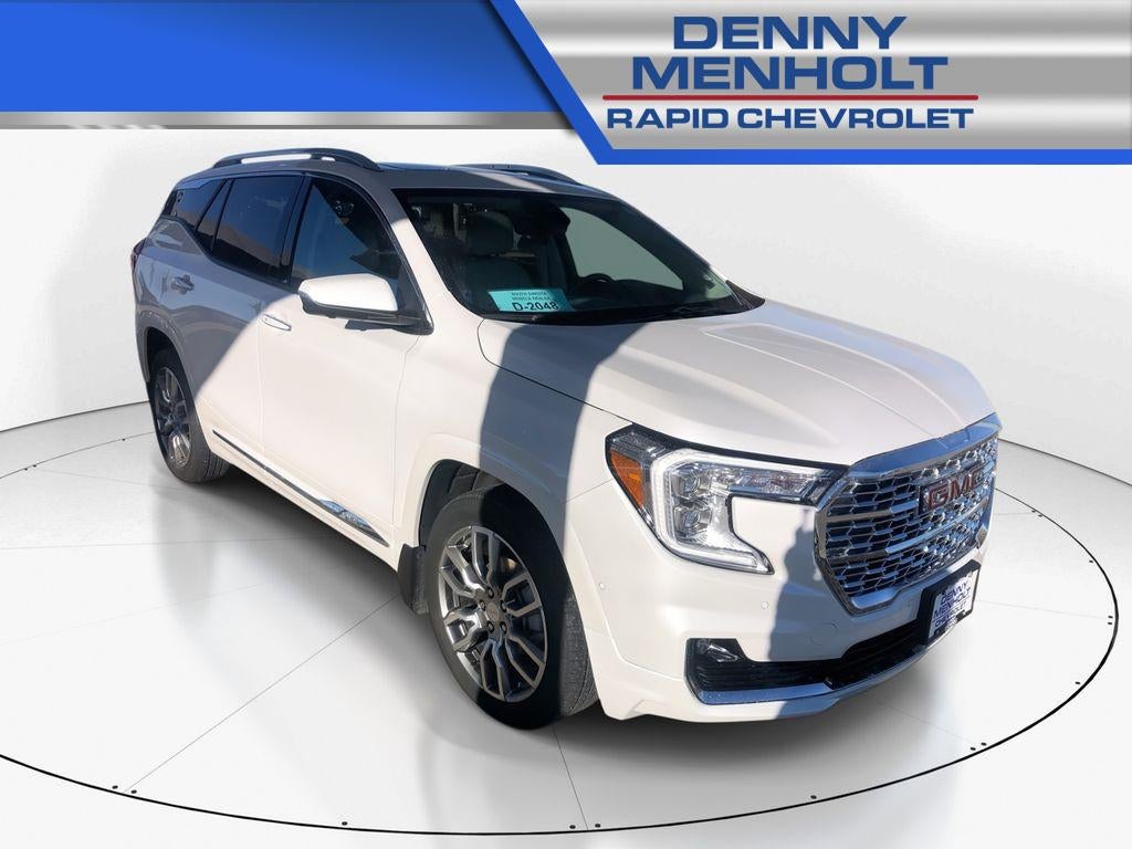 2023 GMC Terrain Denali