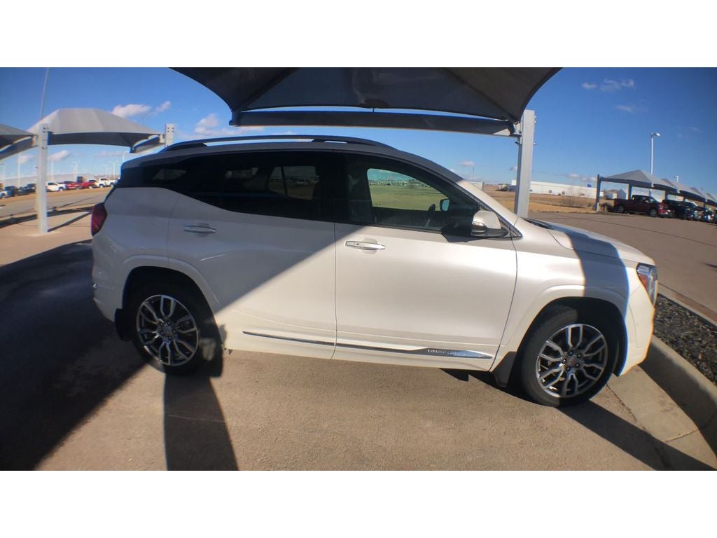 2023 GMC Terrain Denali