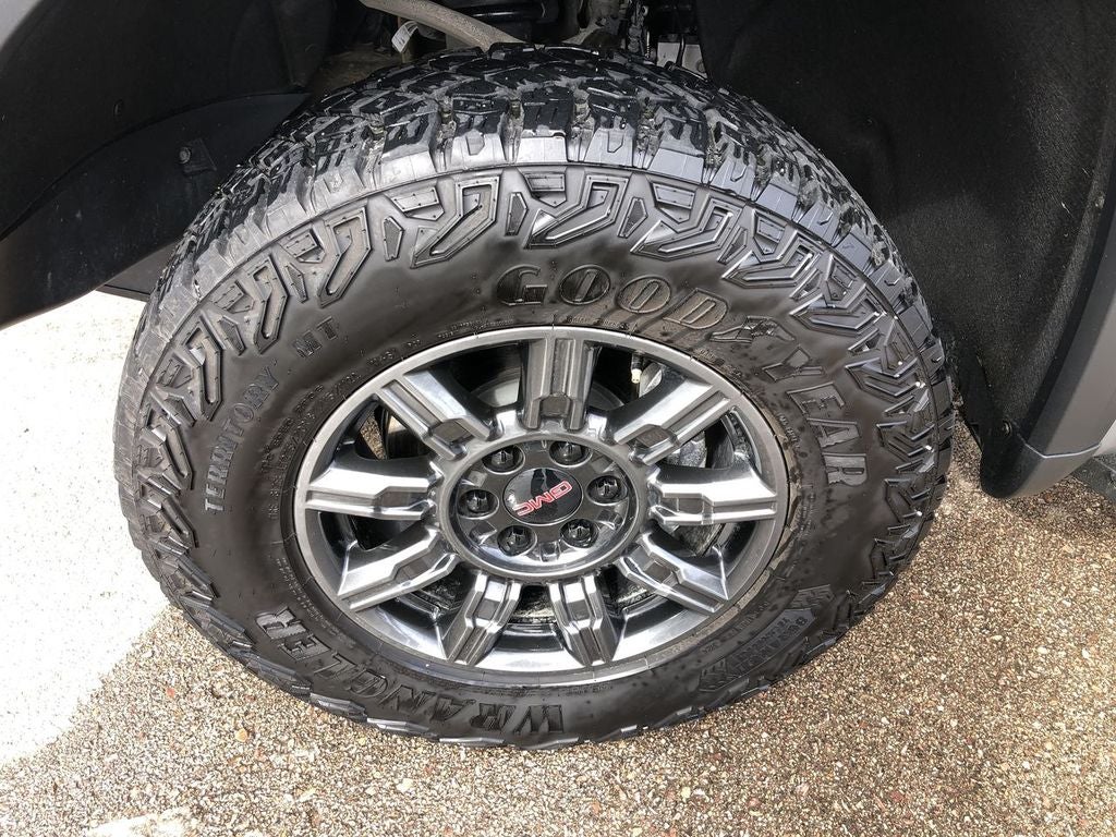 2025 GMC Sierra 1500 AT4X