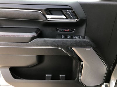 2025 GMC Sierra 1500 AT4X