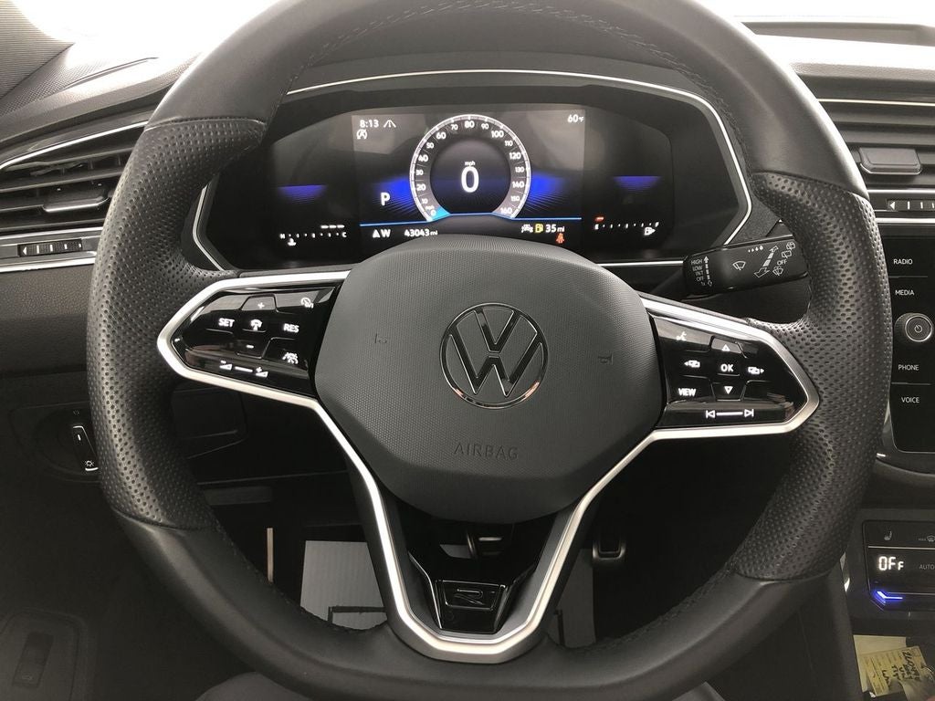 2024 Volkswagen Tiguan 2.0T SE R-Line Black