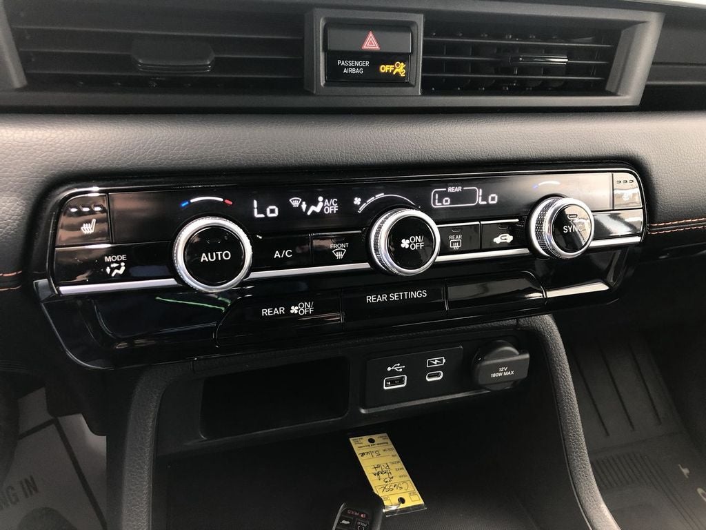 2023 Honda Pilot AWD Sport