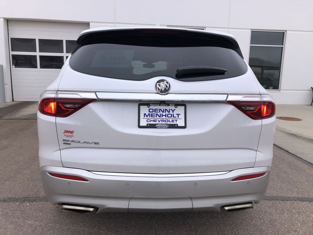 2023 Buick Enclave Essence
