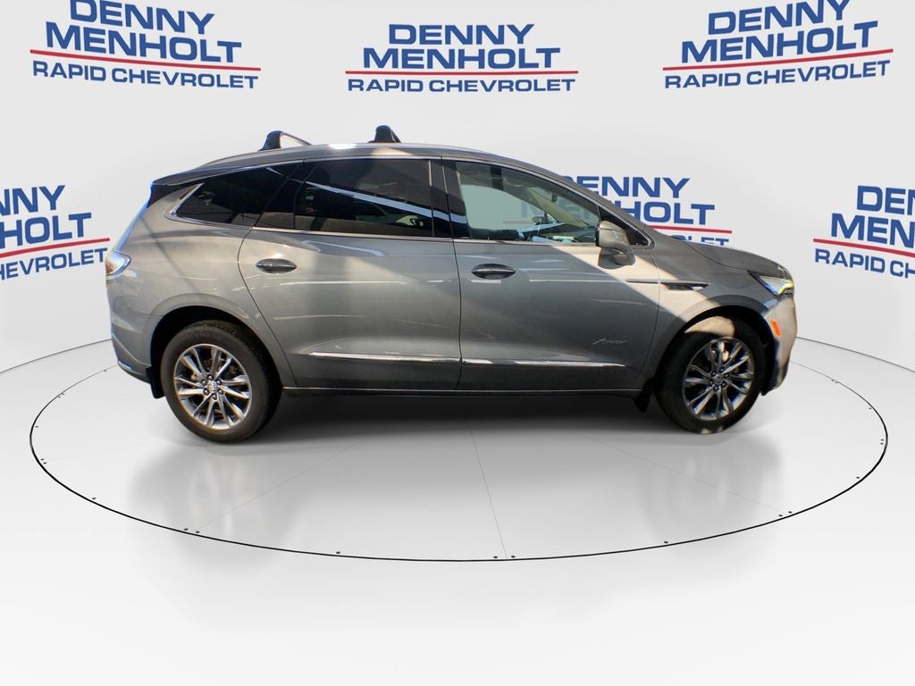 2024 Buick Enclave Avenir