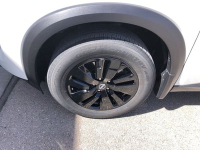 2022 Nissan Pathfinder SV 4WD