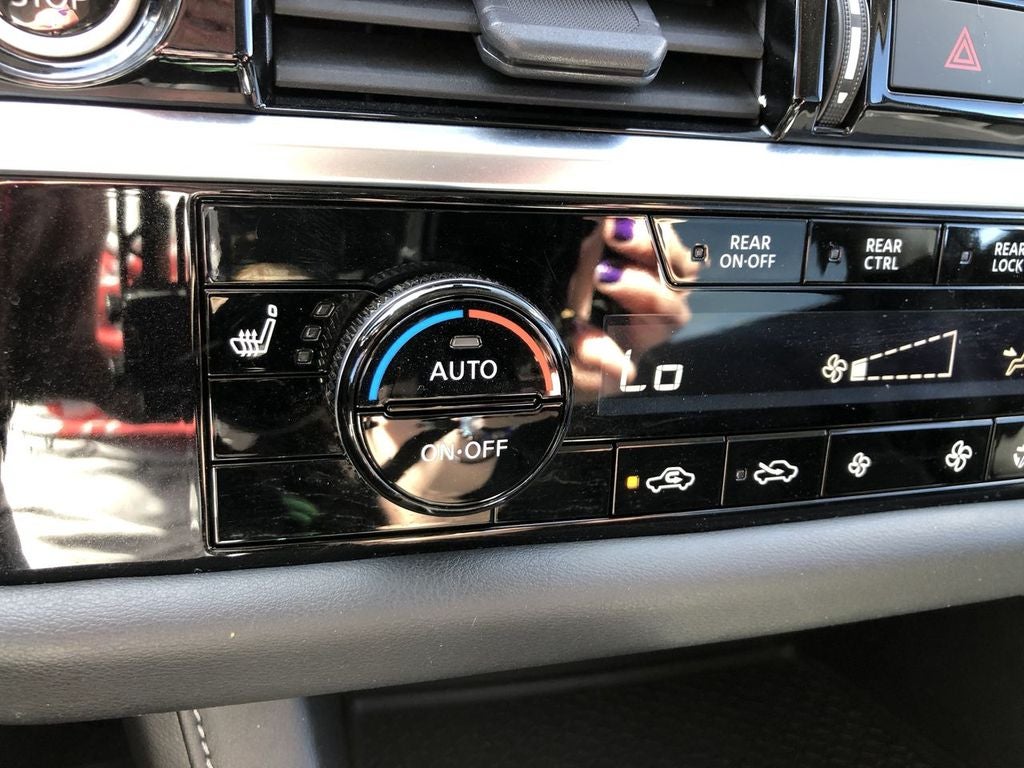 2022 Nissan Pathfinder SV 4WD