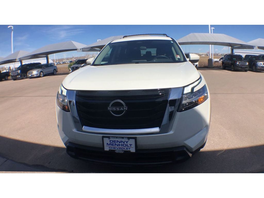 2022 Nissan Pathfinder SV 4WD