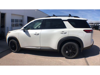 2022 Nissan Pathfinder SV 4WD