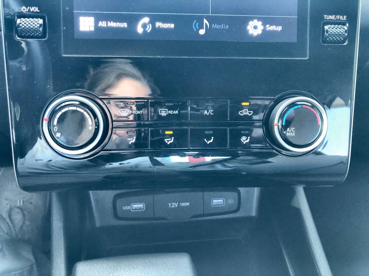 2024 Hyundai Santa Cruz SE