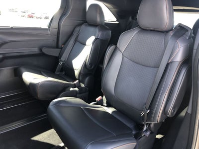 2022 Toyota Sienna XSE