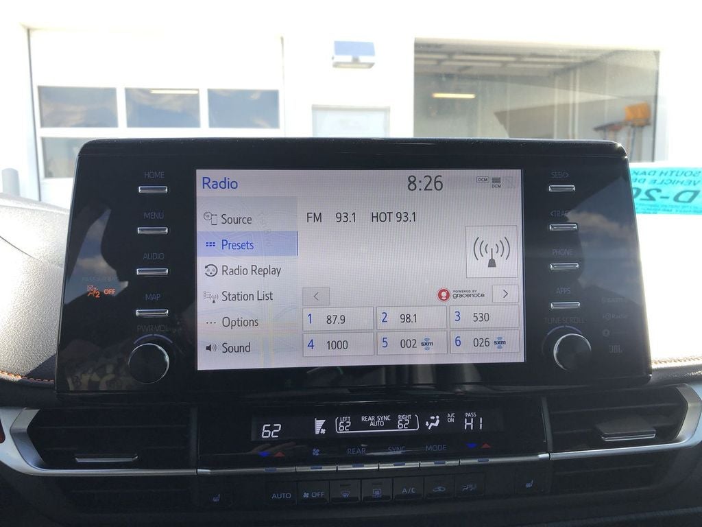 2022 Toyota Sienna XSE