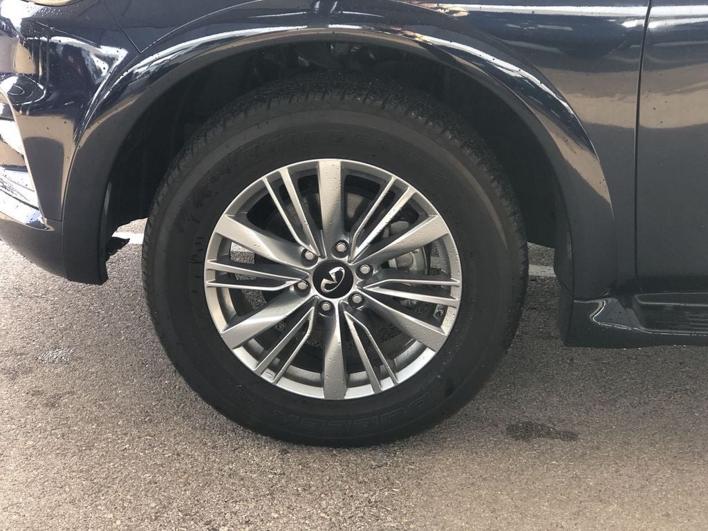 2024 INFINITI QX80 LUXE