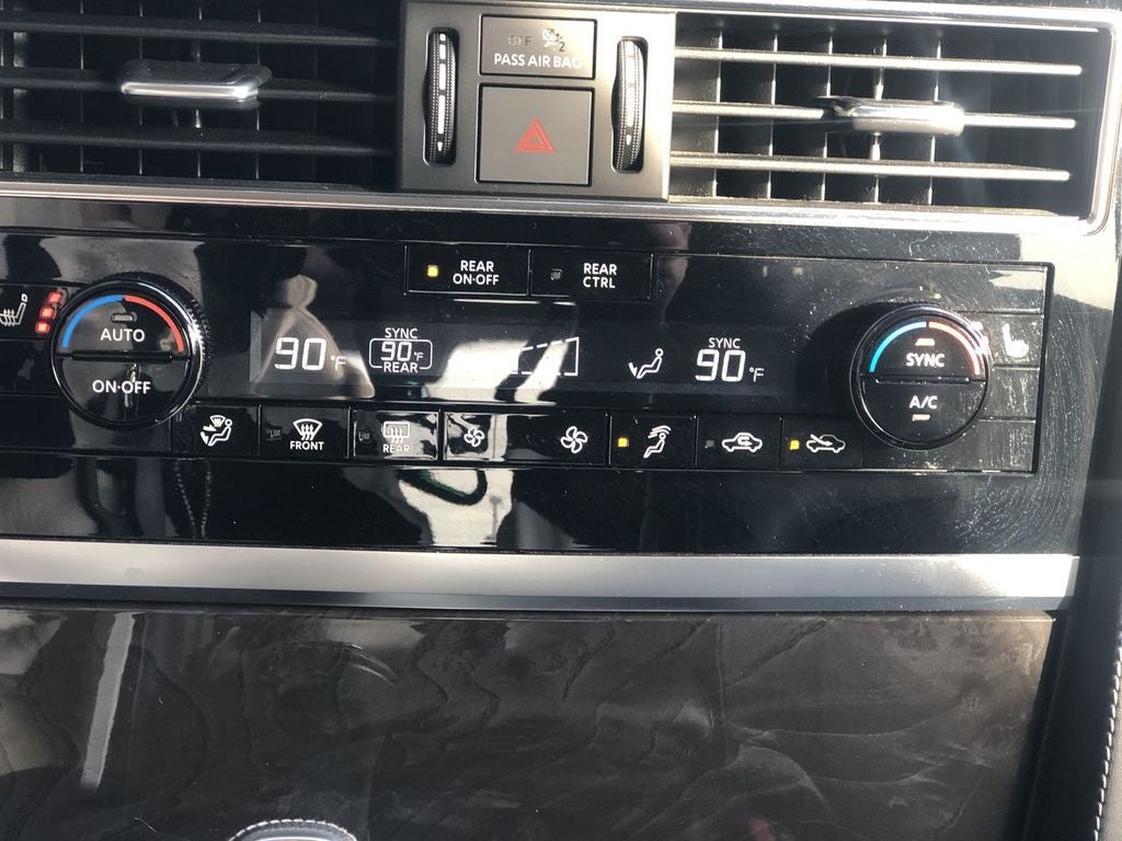 2024 INFINITI QX80 LUXE