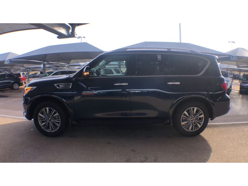 2024 INFINITI QX80 LUXE