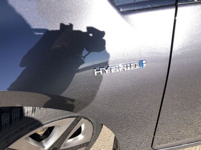 2020 Toyota Prius L Eco