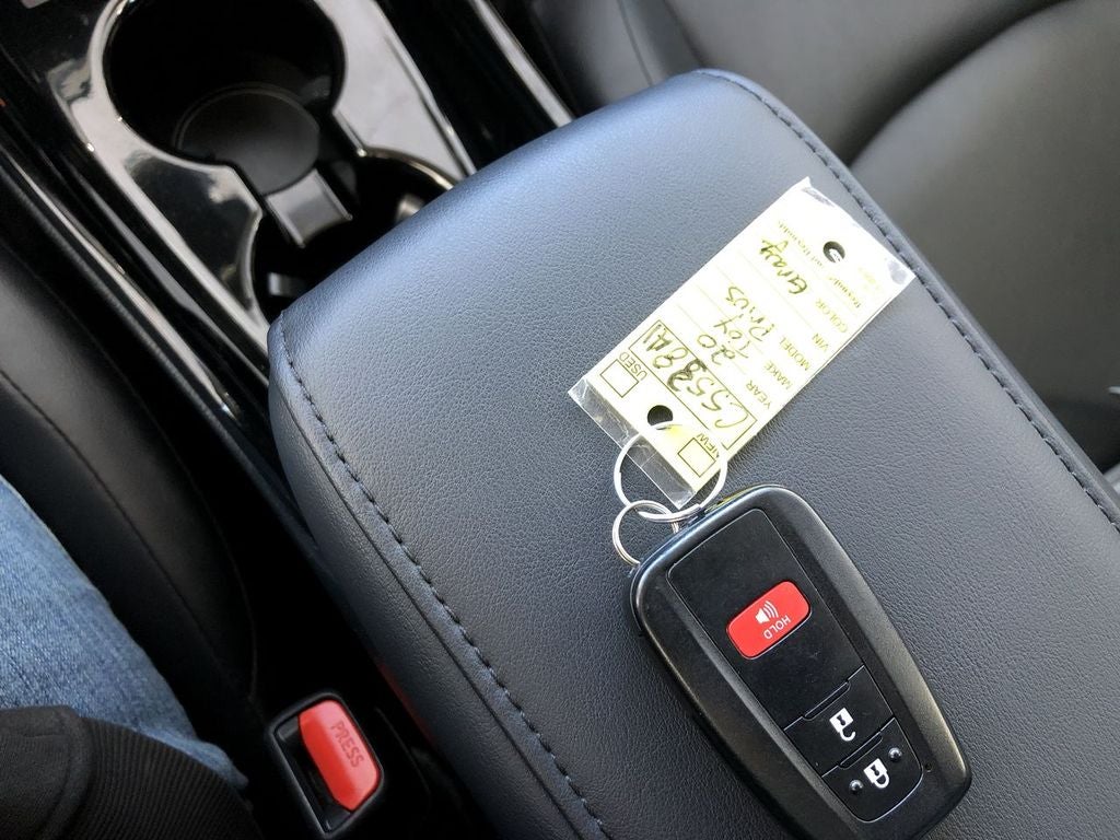 2020 Toyota Prius L Eco