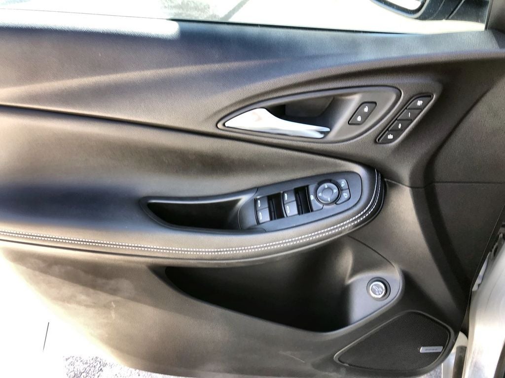 2024 Buick Encore GX Avenir