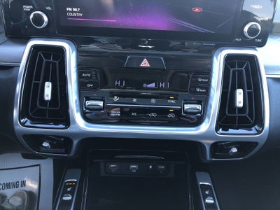 2022 Kia Sorento Plug-In Hybrid SX