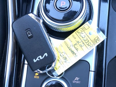 2022 Kia Sorento Plug-In Hybrid SX