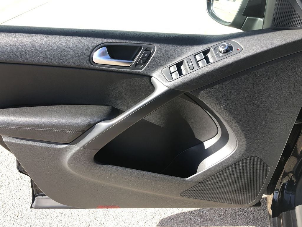 2014 Volkswagen Tiguan S