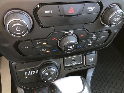 2018 Jeep Renegade Trailhawk