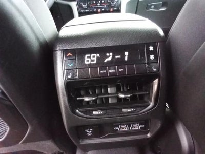 2023 Jeep Grand Cherokee L Overland 4x4