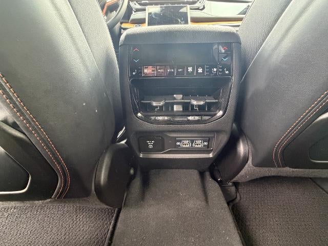 2024 Jeep Grand Cherokee L Summit Reserve 4x4