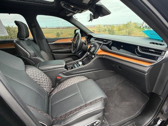 2024 Jeep Grand Cherokee L Summit Reserve 4x4