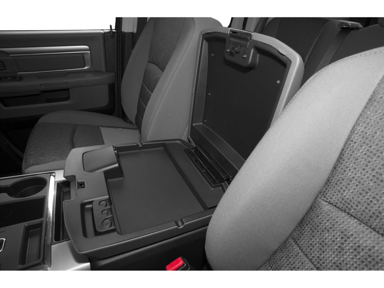 2015 RAM 1500 4WD Quad Cab 6.4 Ft Box SLT