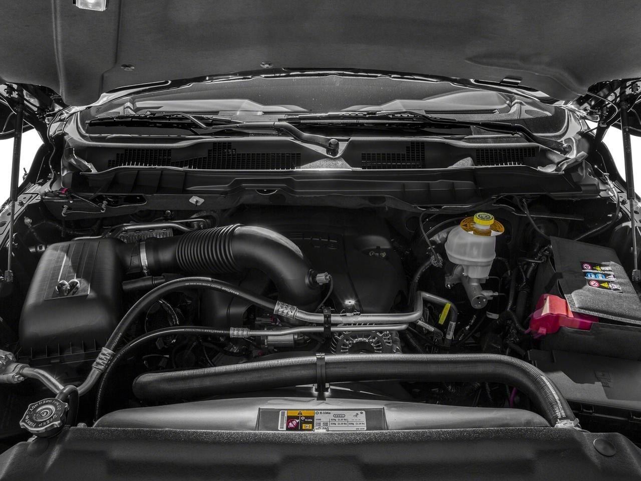 2016 RAM 1500 4WD Crew Cab 5.7 Ft Box Outdoorsman