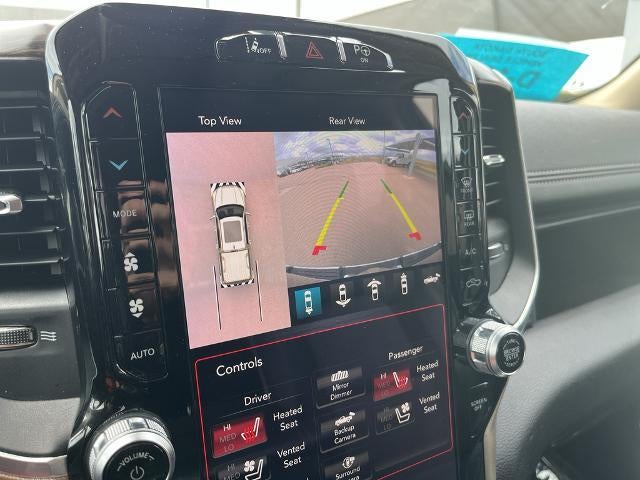 2019 RAM 1500 Laramie 4x4 Crew Cab 5'7" Box