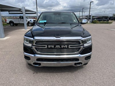 2019 RAM 1500 Laramie 4x4 Crew Cab 5'7" Box