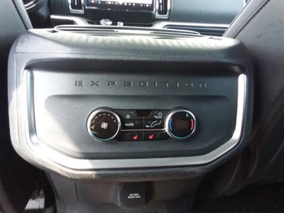 2025 Ford Expedition Max Platinum 4x4