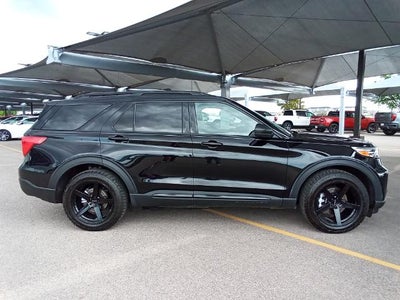 2023 Ford Explorer XLT 4WD