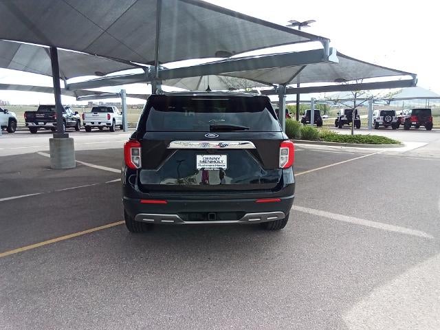 2023 Ford Explorer XLT 4WD