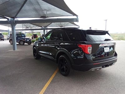 2023 Ford Explorer XLT 4WD