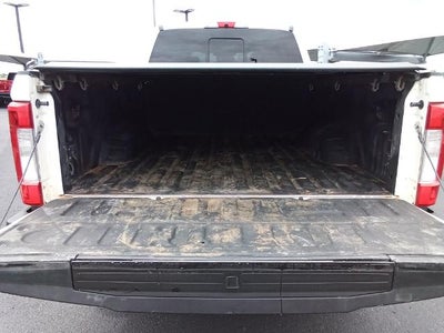 2019 Ford Super Duty F-250 SRW LARIAT 4WD Crew Cab 6.75' Box